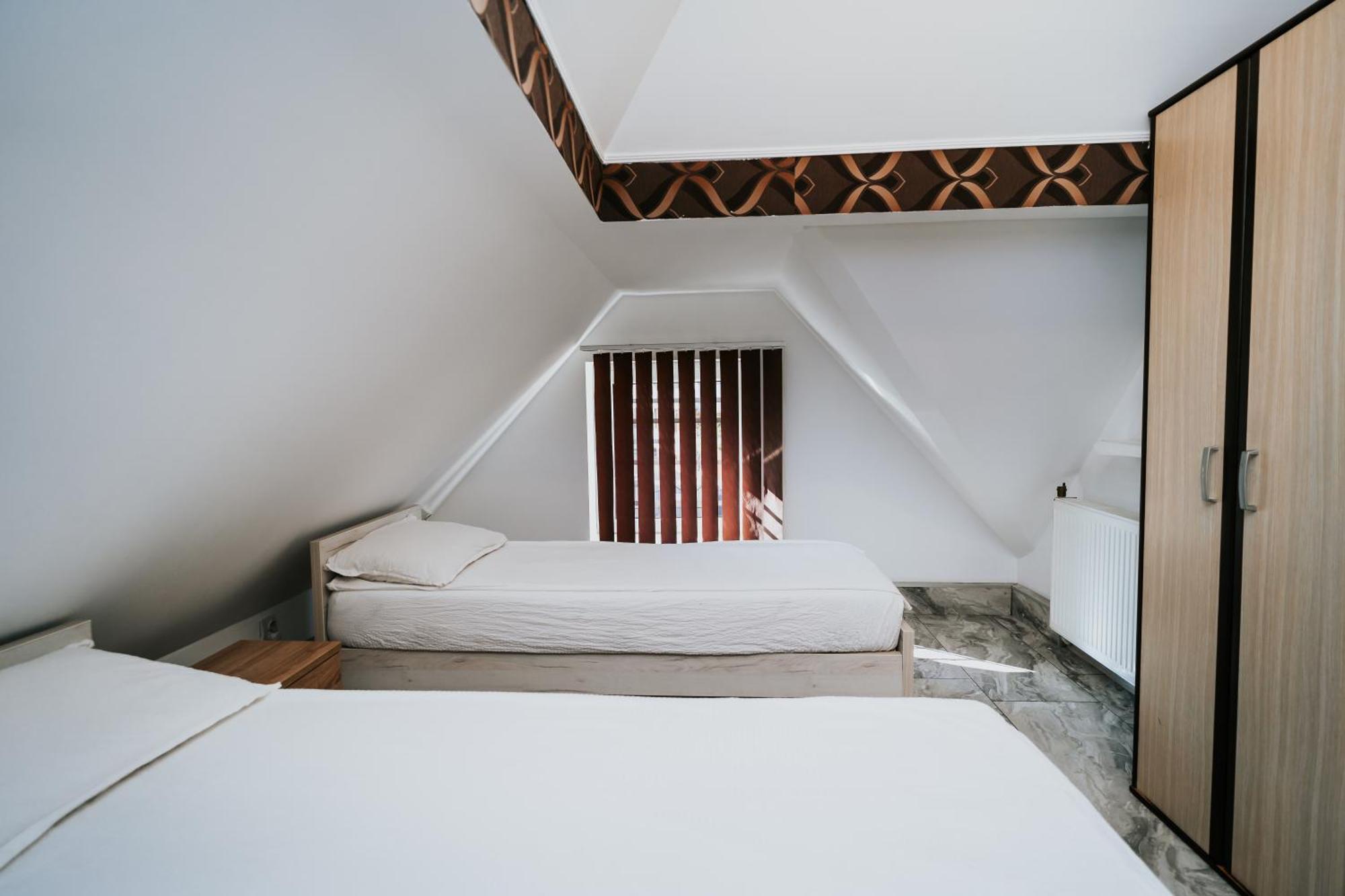 Apartment Attic Сибиу Экстерьер фото