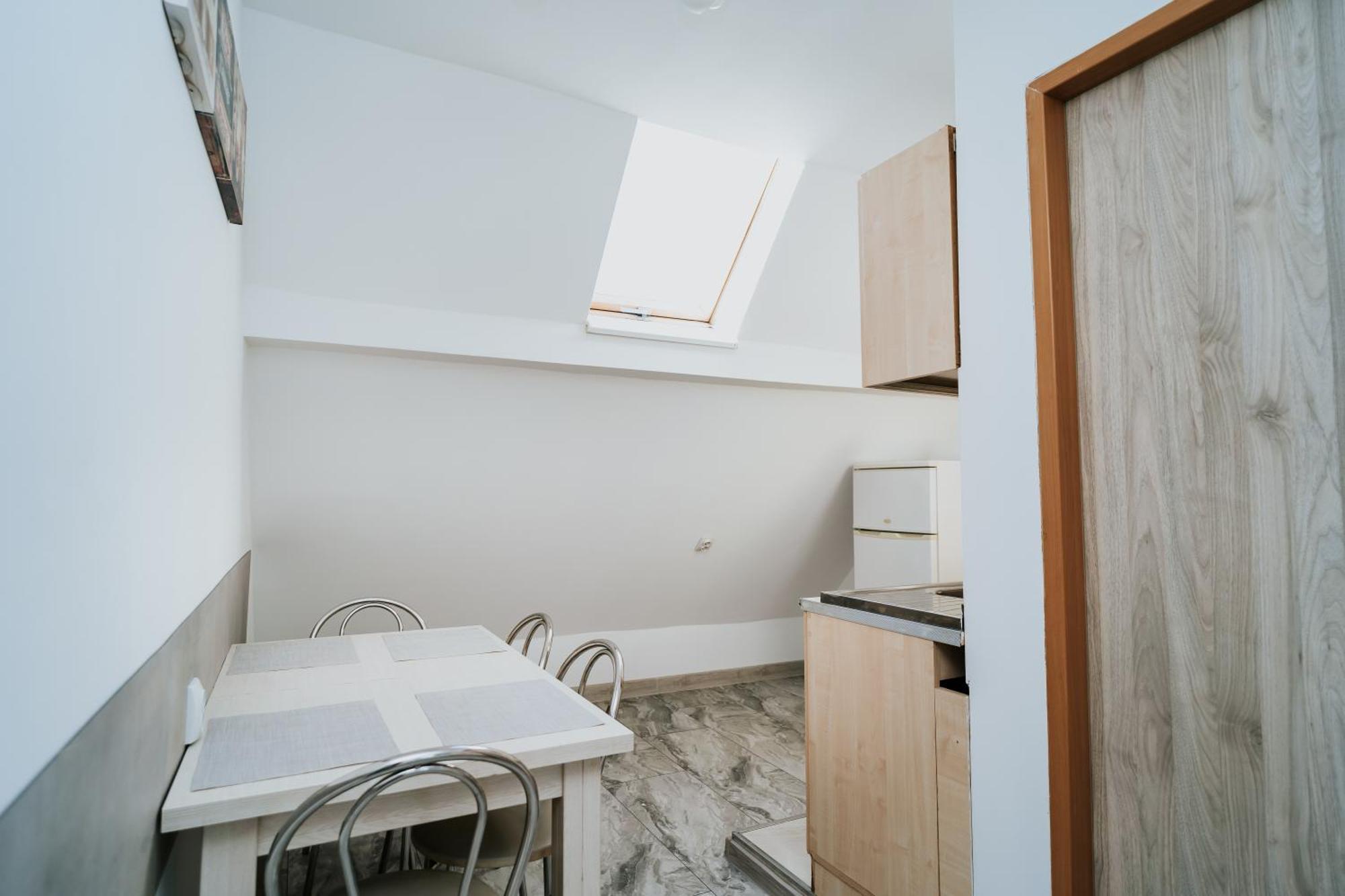 Apartment Attic Сибиу Экстерьер фото